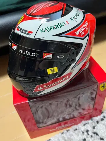 키미 라이코넨 페라리 2015년 1/2 헬멧