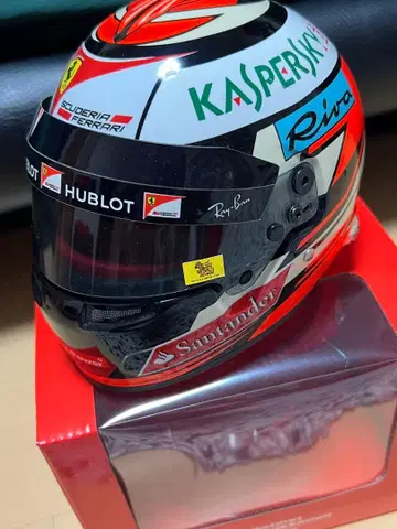 키미 라이코넨 페라리 2017년 1/2 헬멧