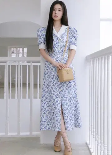 스나이델 멀티 프린트 퍼프 슬리브 원피스