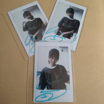 아오야마 히카루 사인 포함 폴라로이드 3장