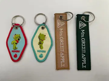 Mrs. GREEN APPLE 자수 키링 세트