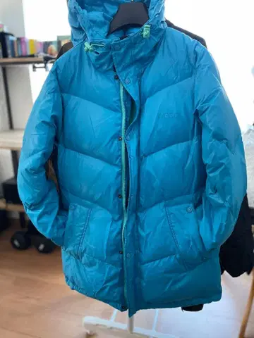 wesc 스웨덴 스트릿 브랜드 하이 칼라 다운