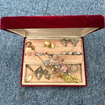 레트로 빨간색 쥬얼리 박스와 액세서리 실버 포함