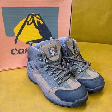 캐러밴 등산화 트레킹 슈즈 아웃도어 신발