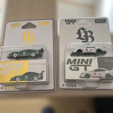 MINI GT 리버티 워크 2대 세트