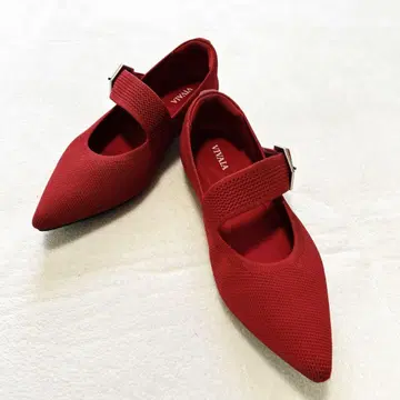 [ 새상품급 ] VIVAIA 비바이어멜리제인 플랫슈즈 스틸레토