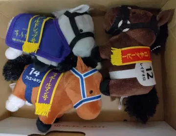 서러브레드 컬렉션 마스코트 볼체인 3개 묶음 판매 (골드쉽 포함)