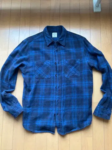 AVIREX USA 네이비 계열 체크 플란넬 셔츠 L