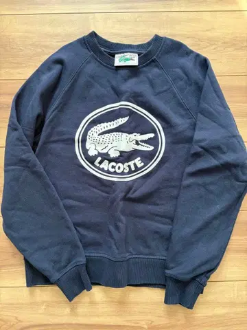 LACOSTE 로고 프린트 맨투맨 플로키 네이비 34