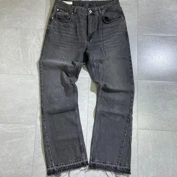 ZARA 자라 Y2K 플레어 데님 블랙 그런지 컷오프 L