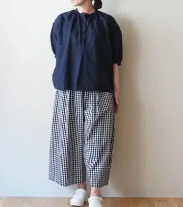 어 피스 오브 라이브러리 이지 팬츠