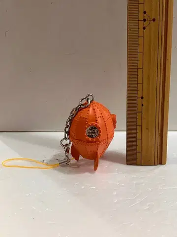 레어 월레스와 그루밋 로켓 피규어 키링