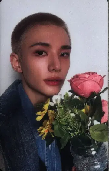 StrayKids FC 한정판 Hyunjin Hollow A