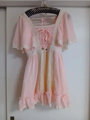 리즈리사 핑크 레이스 장식 원피스