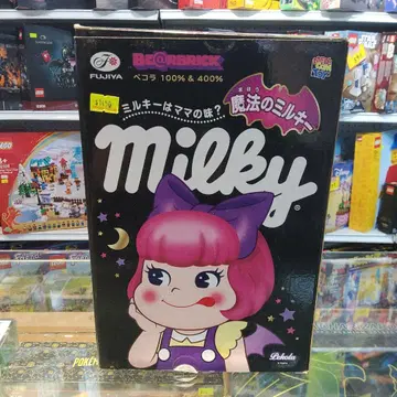 BE@RBRICK Milky 100% & 400%