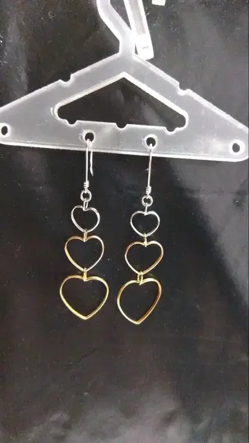 K14 쓰리 컬러 하트 모티브 귀걸이