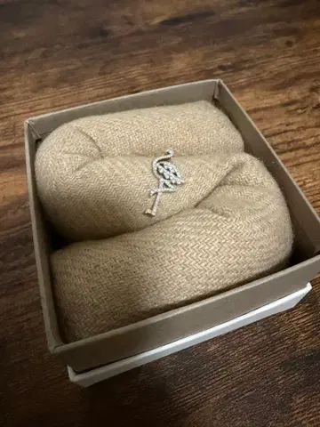 YON 플라밍고 참 10K 화이트 골드