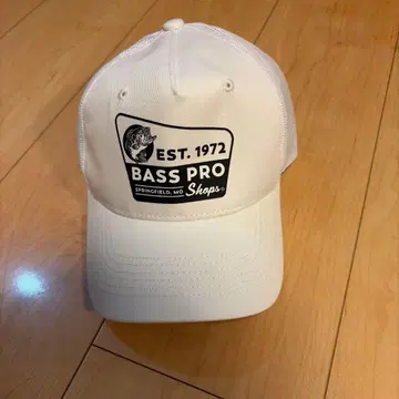 Bass Pro Shops 메쉬 캡 화이트