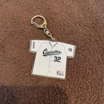 아우라 유니폼형 키링 32번