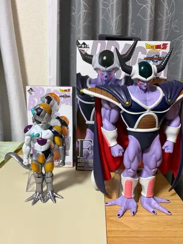 제일복권 드래곤볼 콜드 대왕, 메카 프리저 피규어 2체 세트