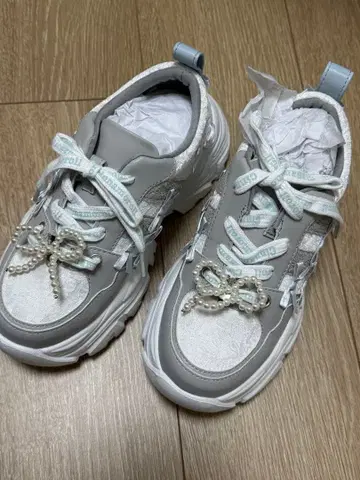 MAJESTIC LEGON 시나몬 스니커즈 S