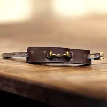 영국제 HARDY & PARSONS 하디&퍼슨즈 가죽 팔찌