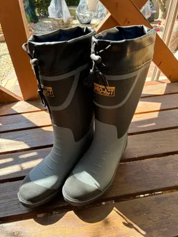 코난 PRO-ACT 스파이크 장화 3L 사이즈