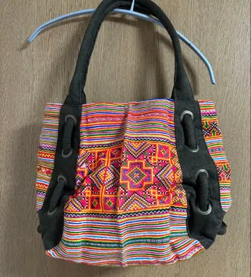 에스닉/차이하네/말라이카/티티카카/태국/몽족/라오스/자수