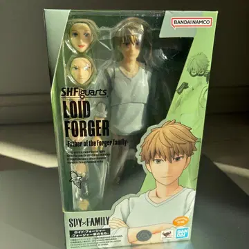 SH.Figuarts 로이드 포저 [ SPY x FAMILY ]