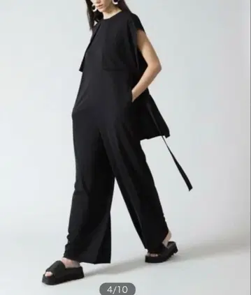 새상품급 어도어 드라이 터치 스무스 올인원 원피스 집에서 세탁 가능