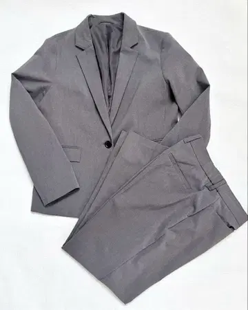 GU 워셔블 수트 셋업 L 사이즈