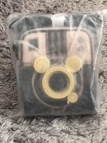 트위스테 전 고스트 카메라풍 숄더 파우치