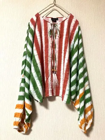 IROO 페더 장식 상의