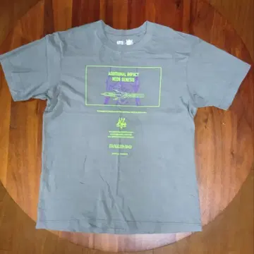 UT 에반게리온 T셔츠 M 사이즈