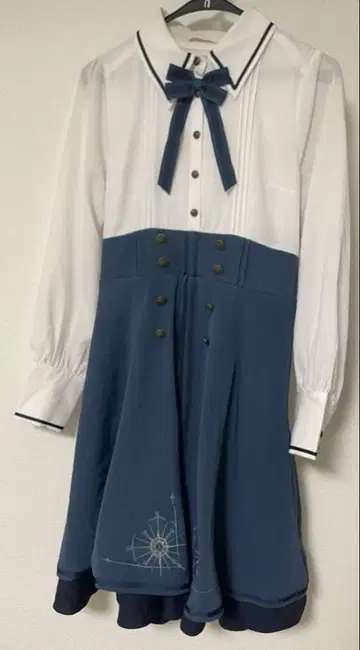 Bon Voyage 도킹 원피스 아마벨 Amavel