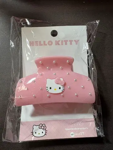 헬로키티 퀼팅 바나나