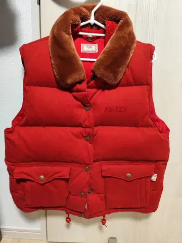 PINK HOUSE 레드 다운 베스트