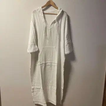 BEAMS BOY 후드 부착 롱 원피스 화이트