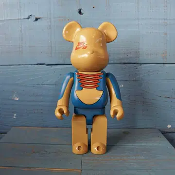 레어 2006 Nike SB Be@rbrick 베어브릭 400%