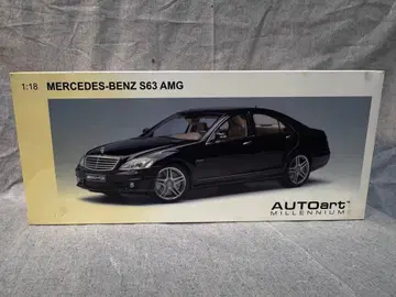 AUTOart 1:18 MERCEDES-BENZ S63 AMG 1/18