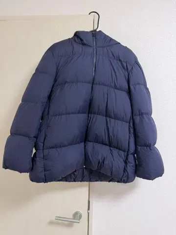 유니클로 울트라 라이트 다운 XL 네이비