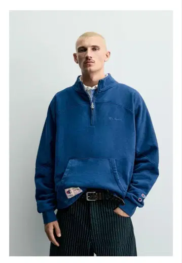 완판템 CHAMPION x ZARA 지퍼 넥 스웨트 셔츠 M