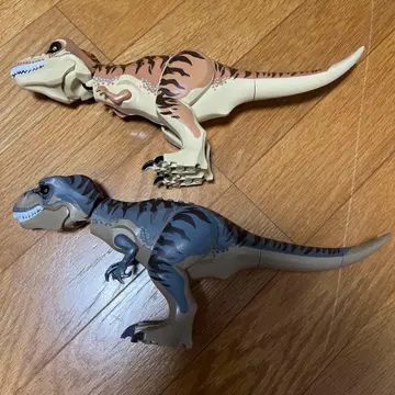 레고 쥬라기 월드 티라노사우루스 2체 세트