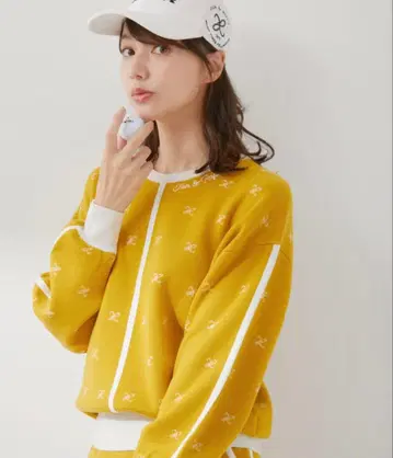 준앤로페 니트 모노그램 자카드 퍼프 슬리브 풀오버