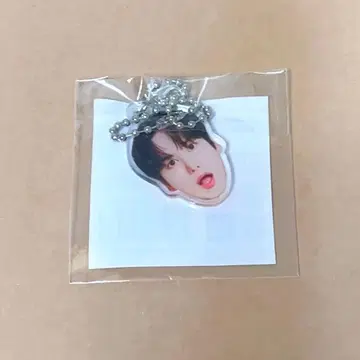 SUPER JUNIOR 캡슐 토이 규현 아크릴 키링