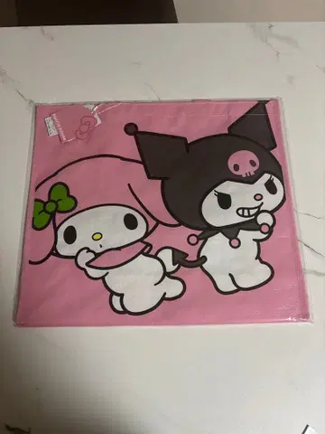 [ 새상품 ] 산리오 하우스 쇼핑백 ( M 사이즈 )