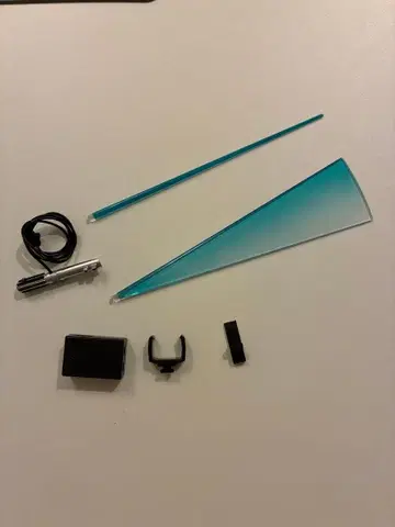 핫토이즈 아나킨 라이트세이버 1/6 발광