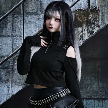 ililil 오프숄더 크롭 상의 블랙 지뢰