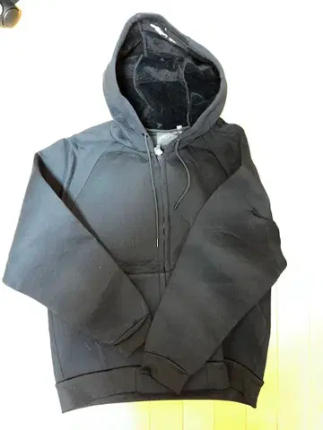 synaworld 블랙 후드 부착 후드티