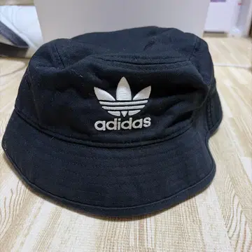 adidas 버킷햇 블랙 코튼